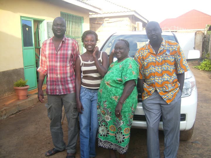 Dani, Maria, Mama Hawa and Labana standing together